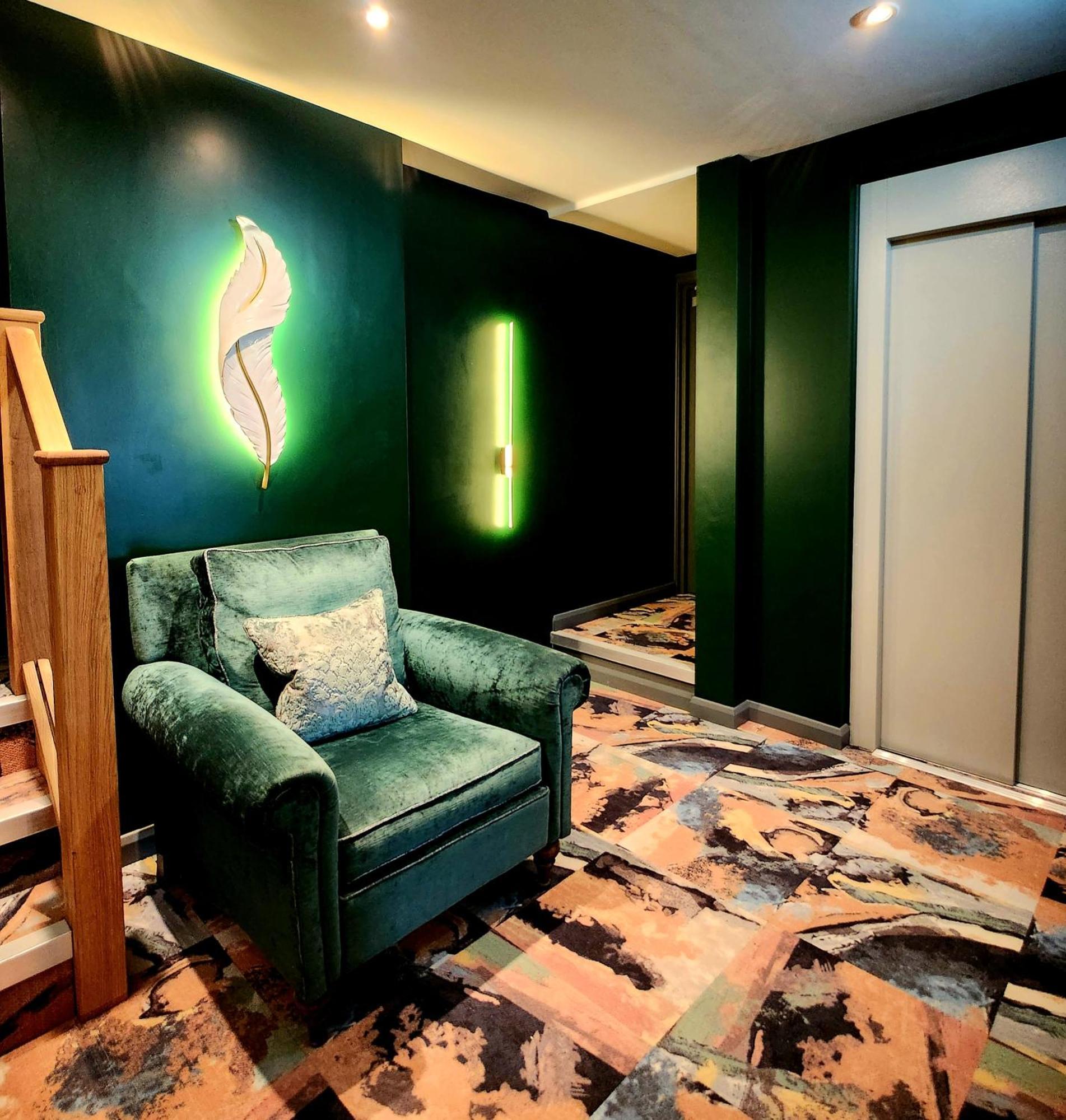Pinnacle Suites Hotel Cowes  Buitenkant foto