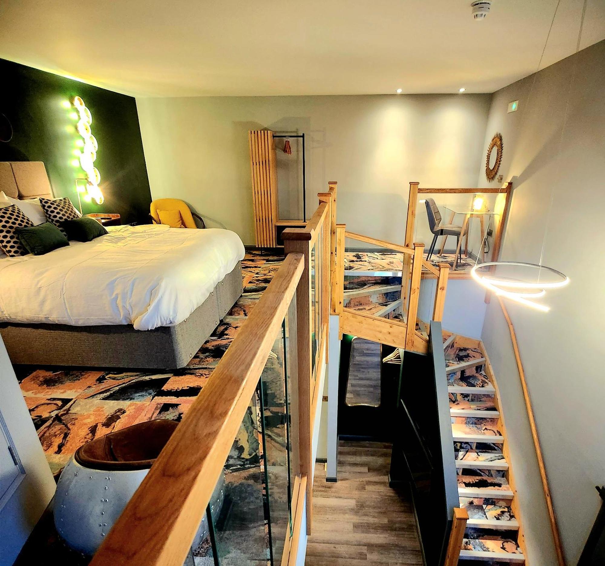 Pinnacle Suites Hotel Cowes  Buitenkant foto