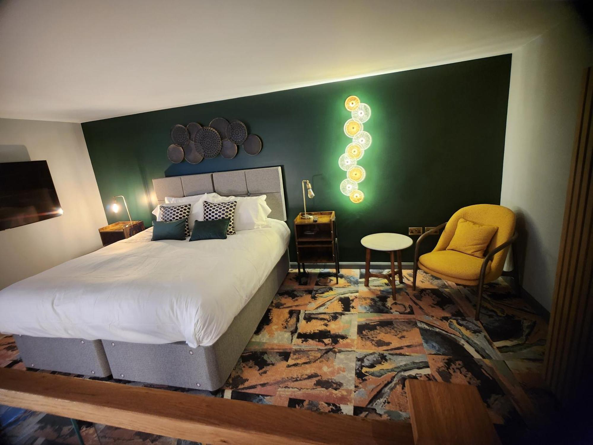 Pinnacle Suites Hotel Cowes  Buitenkant foto